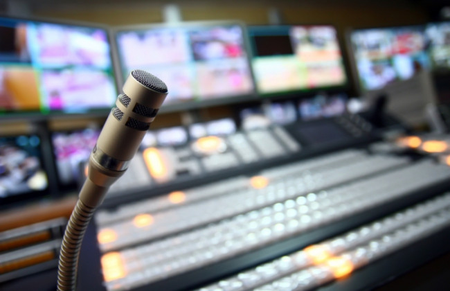 В Україні скасували зачитування ліцензії у радіорекламі