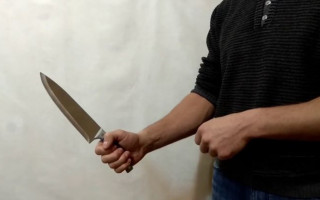 В Днепре грабитель напал на 17-летнюю девушку