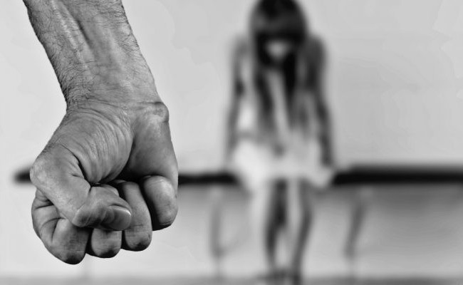 У Борисполі тиран знущався над власною матір’ю