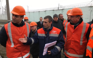 Виїзне засідання комітету транспорту на київському вокзалі: звільнені топ-менеджери залізниці