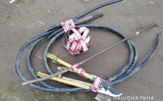 Под Киевом вандалы срезали кабель с электростанции