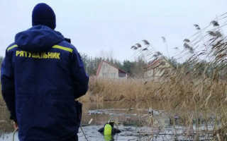 Трагедия под Киевом: из озера выловили тела двух мужчин