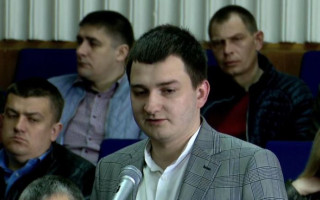 У Сумах невідомі в масках напали на нардепа від Слуги народу