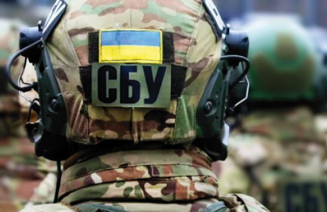 Закупали застарілі комплектуючі для військових літаків: СБУ викрила корупційну схему