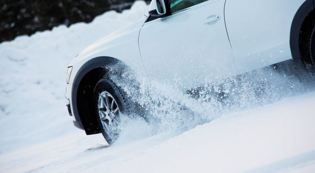 ТОП-4 помилки водіїв при прогріванні автомобіля взимку