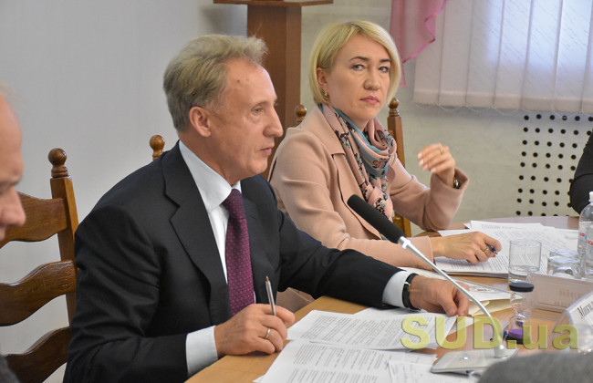 Кто будет консультировать рабочую группу по судебной реформе