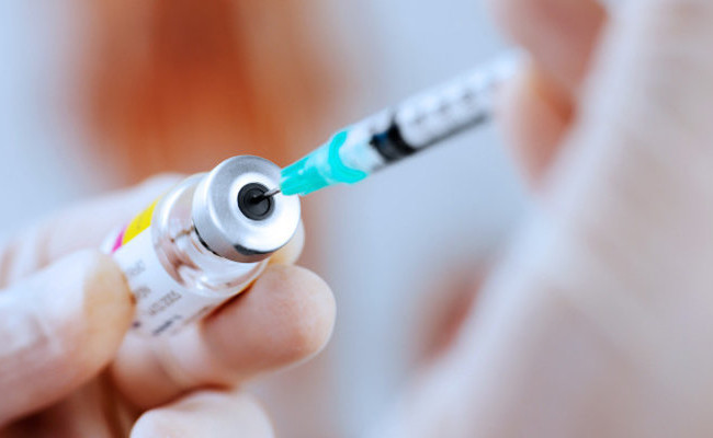 В Запорожской области прививка ребенку закончилась судорогами и госпитализацией