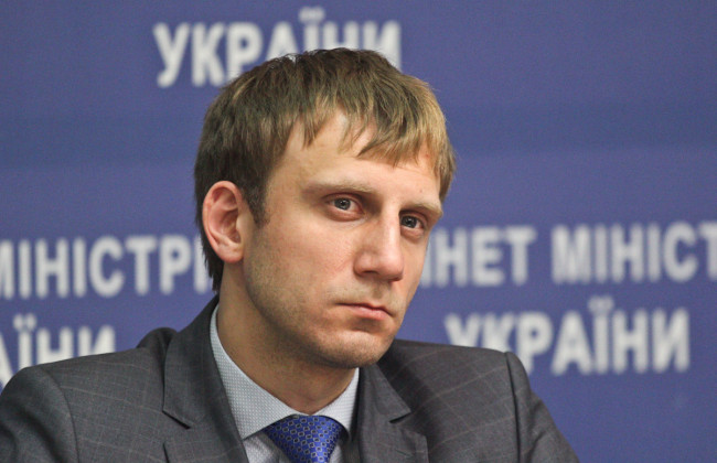 Антон Янчук у Окружному адмінсуді оскаржує своє відсторонення