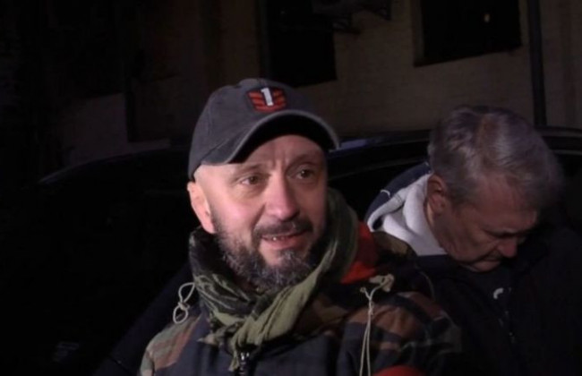 Убийство Шеремета: обнародовали видео поиска мины в доме подозреваемого