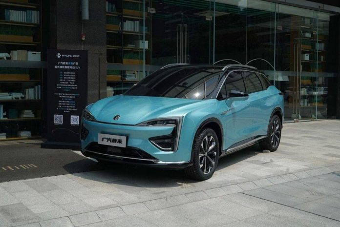 Китайцы готовят к выпуску новый электромобиль