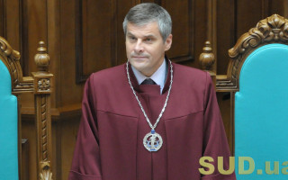 Суддя КСУ Микола Мельник подав у відставку
