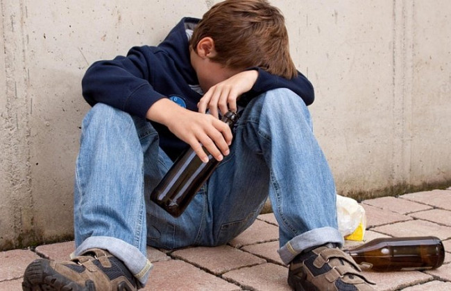 Напились до потери сознания: в Кременчуге полиция обнаружила пьяных школьниц