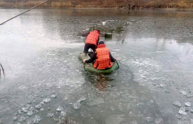 Трагедия на Киевщине: из водоема выловили труп мужчины