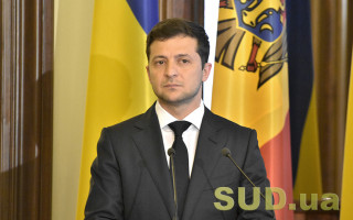 Зеленський достроково зняв догани з двох чиновників Офісу Президента