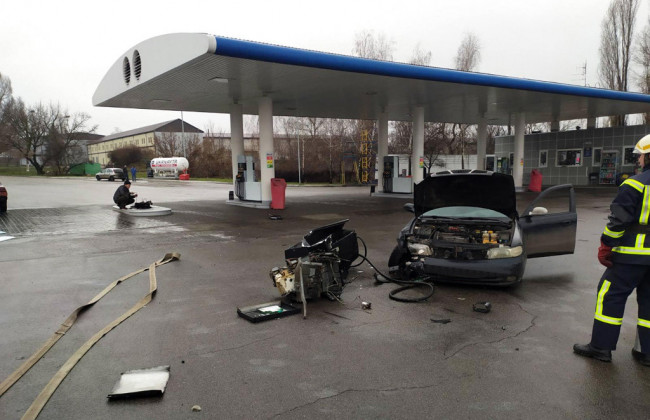 В Днепропетровской области на заправке произошло ДТП