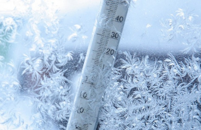 Медики зафіксували перші випадки переохолодження: як себе захистити