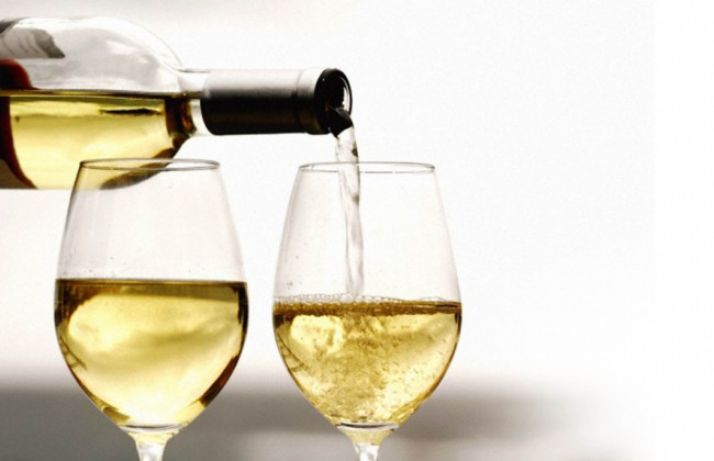 Врачи назвали самый безопасный алкогольный напиток