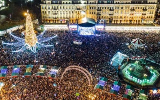 Лучше, чем в Париже и Риме: столичная елка стала одной из лучших в Европе