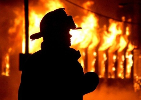 В Запорожье вспыхнул пожар: два человека погибли