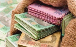 Стало відомо, на що українці найбільше тратять кошти