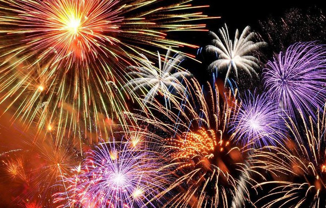Українцям нагадали про заборону використання піротехніки