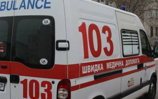 В Харькове пьяный отец ребенка напал на врача скорой помощи