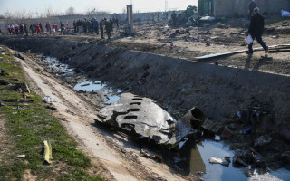 Появилось новое видео крушения пассажирского самолета в Иране