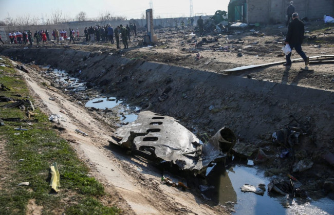 Появилось новое видео крушения пассажирского самолета в Иране