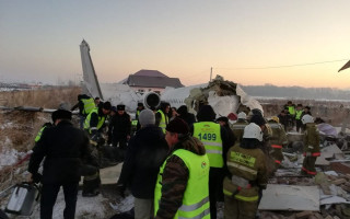 Назвали возможную причину крушения пассажирского самолета в Казахстане