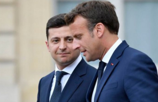 Зеленський обговорив з Макроном співпрацю у розслідуванні збиття літака МАУ в Ірані
