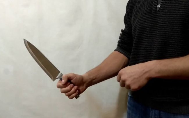 Вчинив розбійний напад: зухвалого грабіжника взято під варту