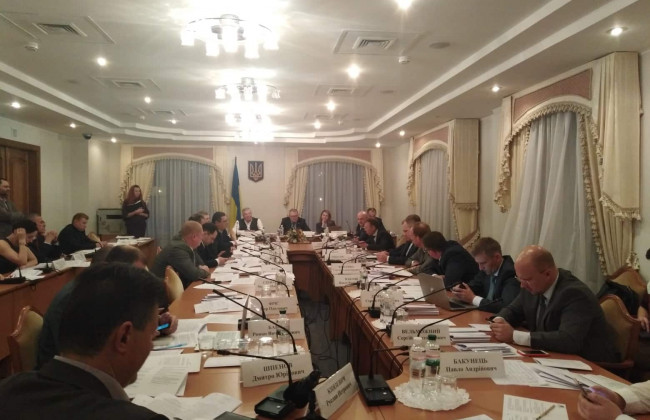 Комітет Ради розглядає внесення змін до закону про судоустрій