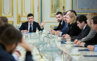 Президент відкликав законопроект про децентралізацію