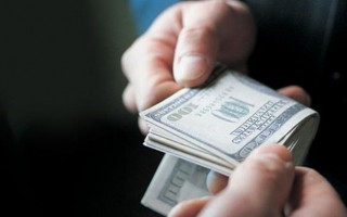 На Харківщині прокурор погорів на хабарі: що відомо