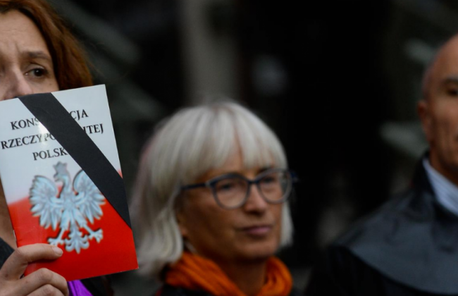 Судебная реформа в Польше: Сенат отклонил законопроект о судьях