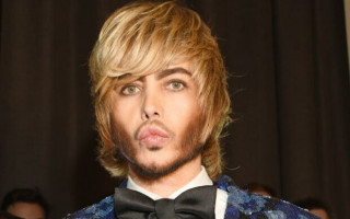 Сыну Зверева надоело судиться с отцом, а Урганта хотят лишить гражданства: шоубиз