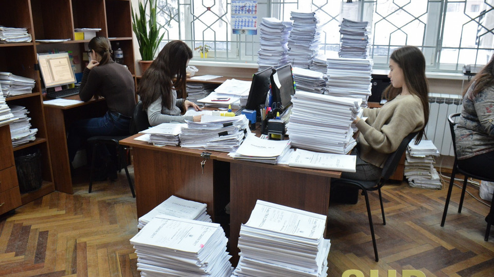Працівники апаратів судів звернулися до Президента Зеленського з відкритим листом