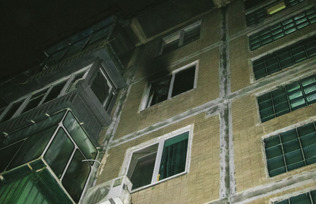 В Киеве человек с расстройством психики сгорел заживо в собственном доме: подробности