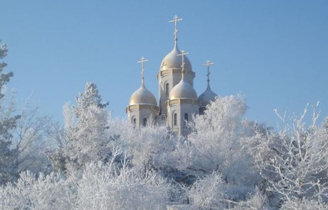 «Судово-юридична газета» вітає з Водохрещем!