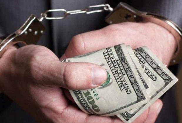 У Полтаві на хабарі затримали одного з керівників фіскальної служби