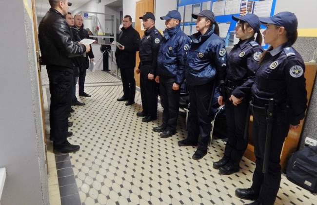 Служба судової охорони Закарпаття відпрацьовує нові методи підготовки співробітників