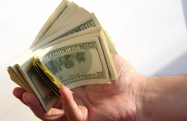 Підбурювали керівника підприємства до надання хабара: перед судом постануть шахраї