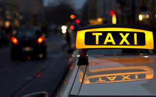 В Запорожье таксист скончался прямо за рулем авто