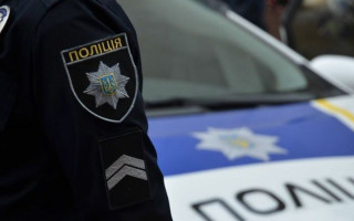 Дерзкое ограбление под Киевом: на остановке обчистили пассажиров