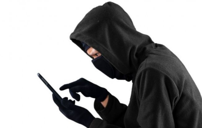 Як не стати жертвою телефонних шахраїв: поради суду