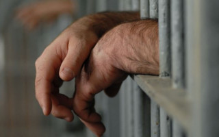 Нападал и грабил пенсионерок в столице: копы задержали неадеквата