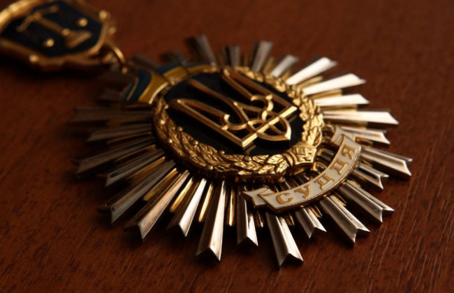 Судді Рівненського апеляційного суду повідомили про спробу незаконного впливу на суд