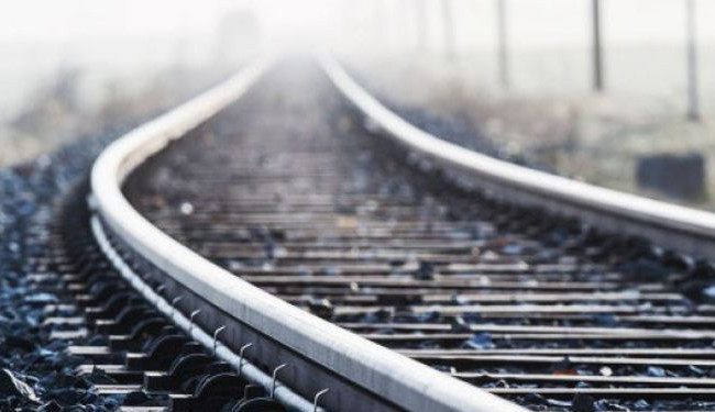 Трагедія на Прикарпатті: потяг насмерть збив підлітка