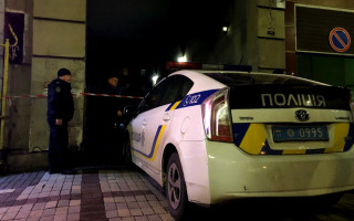 Убийство врача в Киеве: показали фото стрелка с камер видеонаблюдения