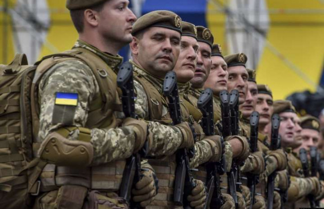 Рада визнала таким, що втратив чинність, Стройовий статут Збройних Сил України